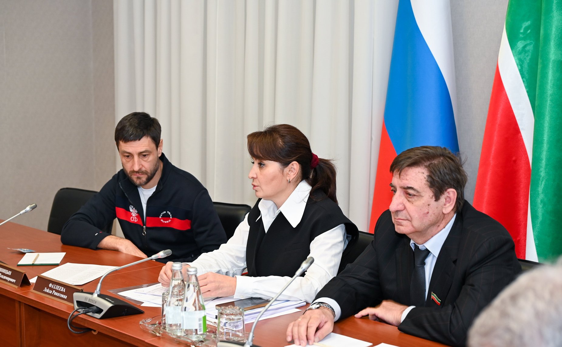 Сенаторы приняли участие в обсуждении актуальных вопросов в Государственном Совете Республики Татарстан