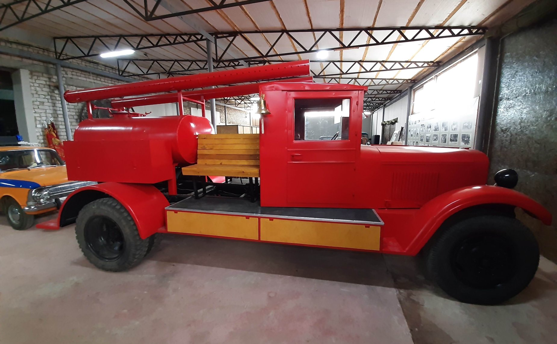 Сергей Мартынов в рамках рабочей поездки по республике посетил «Ретро-музей семьи Куклиных» в поселке Новый Торъял