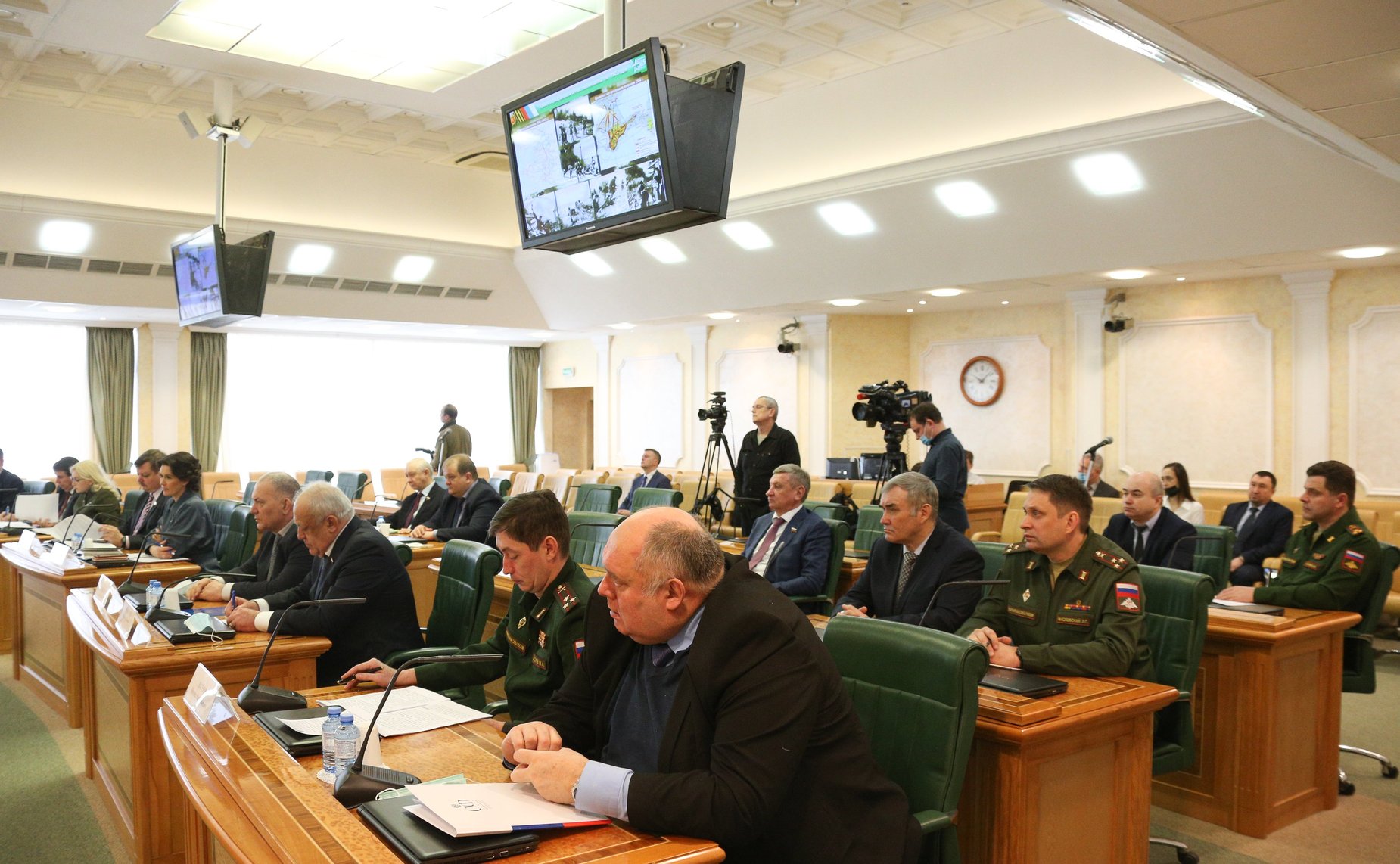 «Круглый стол» на тему «Историческое значение возвращения Крыма в родную гавань»