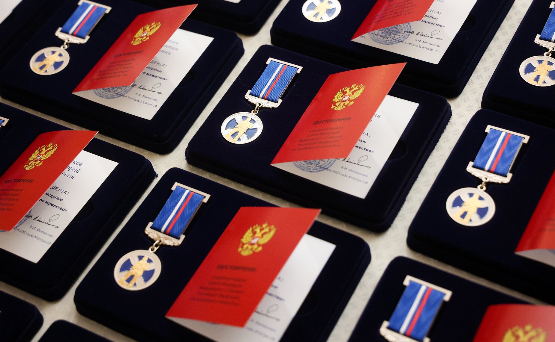 В Совете Федерации состоялась XII церемония награждения детей и подростков, проявивших личное мужество в экстремальных ситуациях