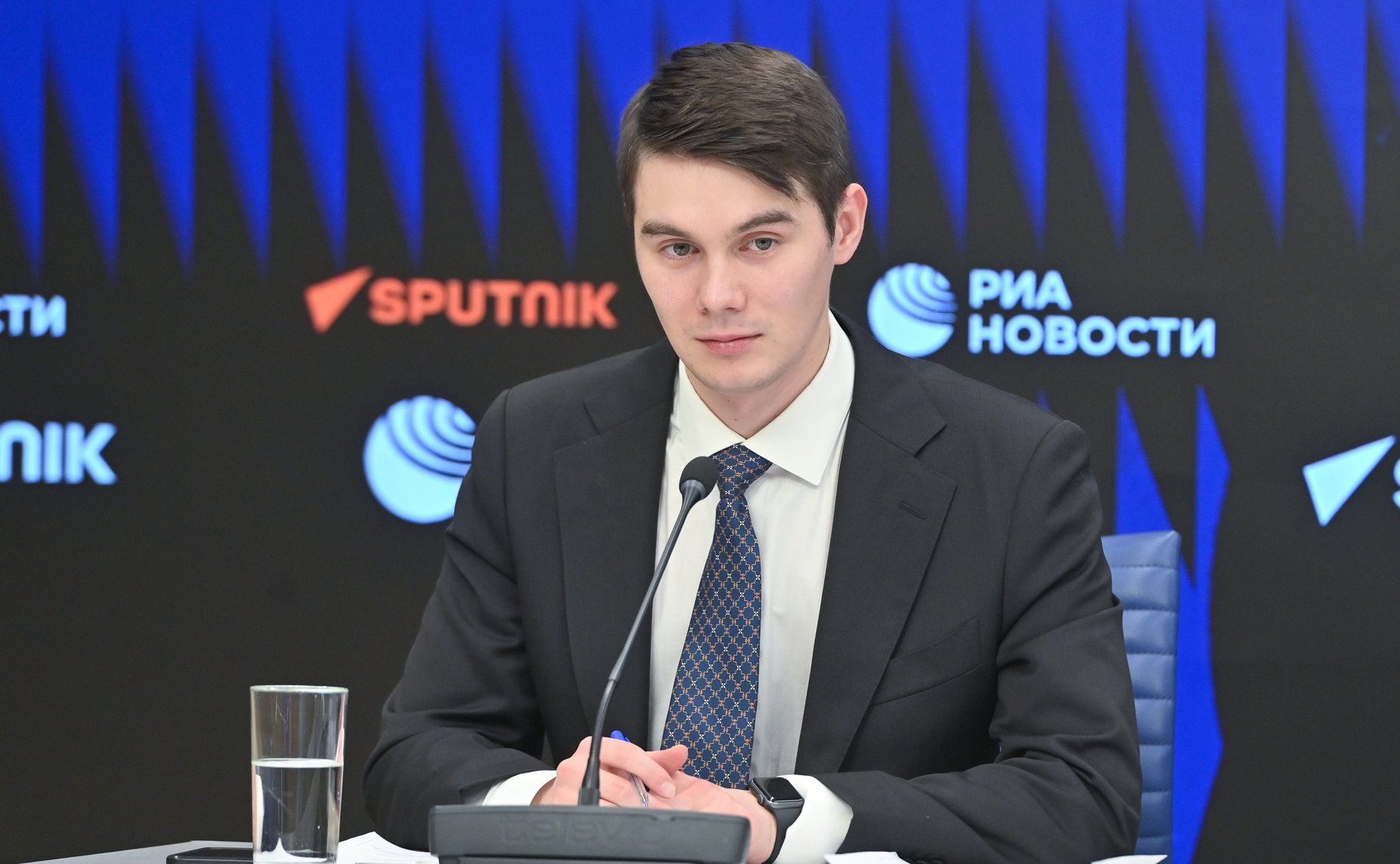 В пресс-центре медиагруппы «Россия сегодня» состоялась пресс-конференция, посвященная вопросам развития Арктики