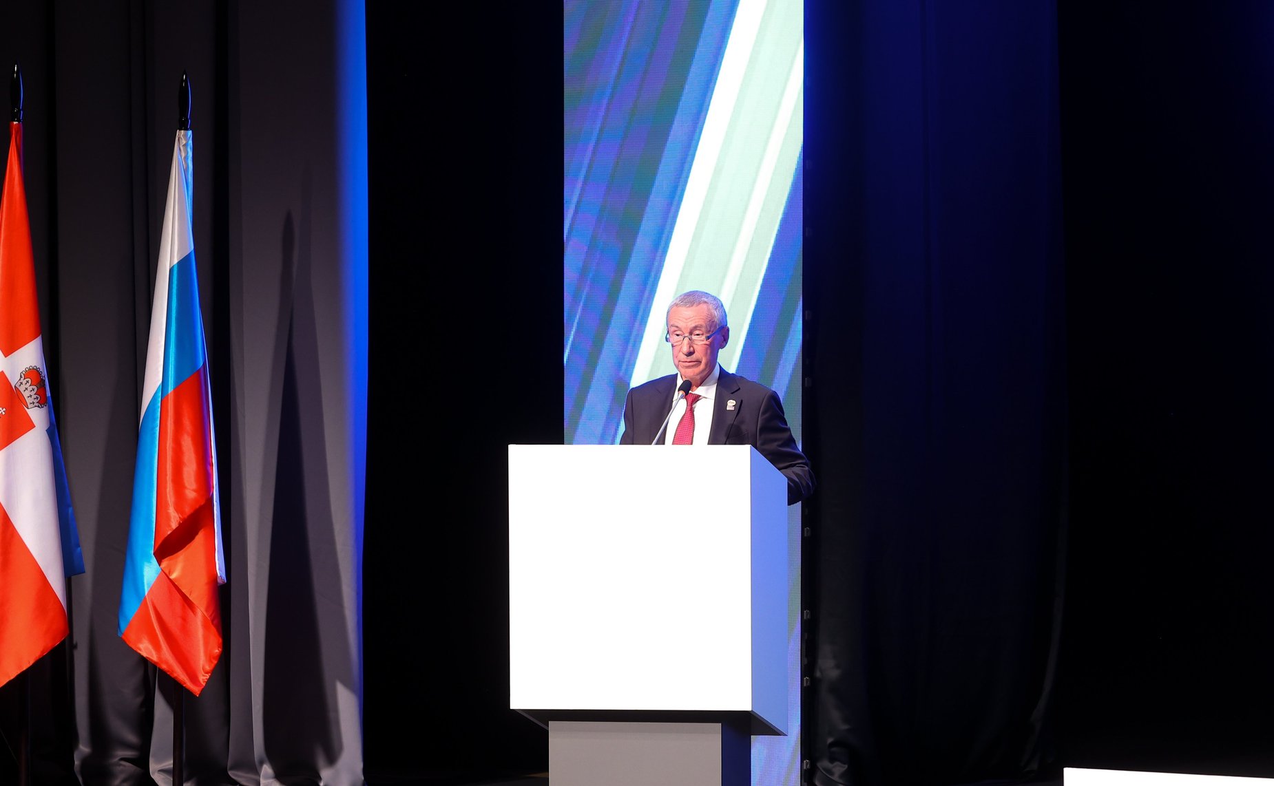 Сенаторы РФ принимают участие в Евразийских международных общественно-политических слушаниях на тему построения архитектуры евразийской безопасности и сотрудничества