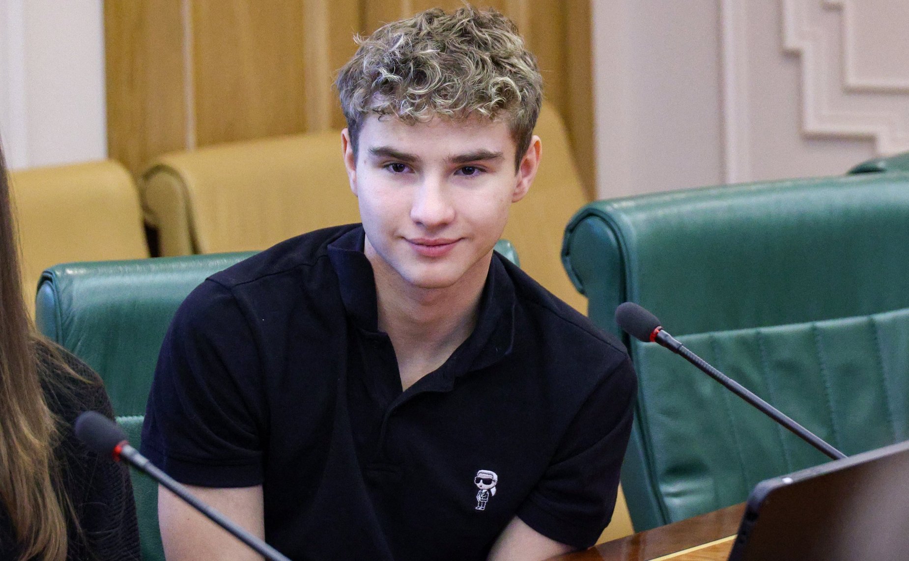 Наталья Комарова провела встречу с учащимися 10–11 класса