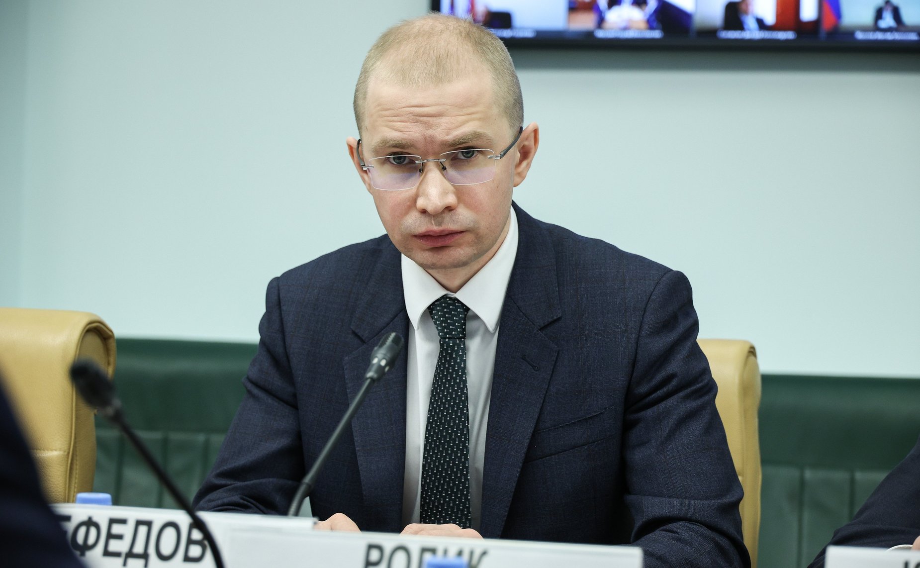Совещание на тему «О приоритетных направлениях развития дорожного хозяйства в Дальневосточном федеральном округе»