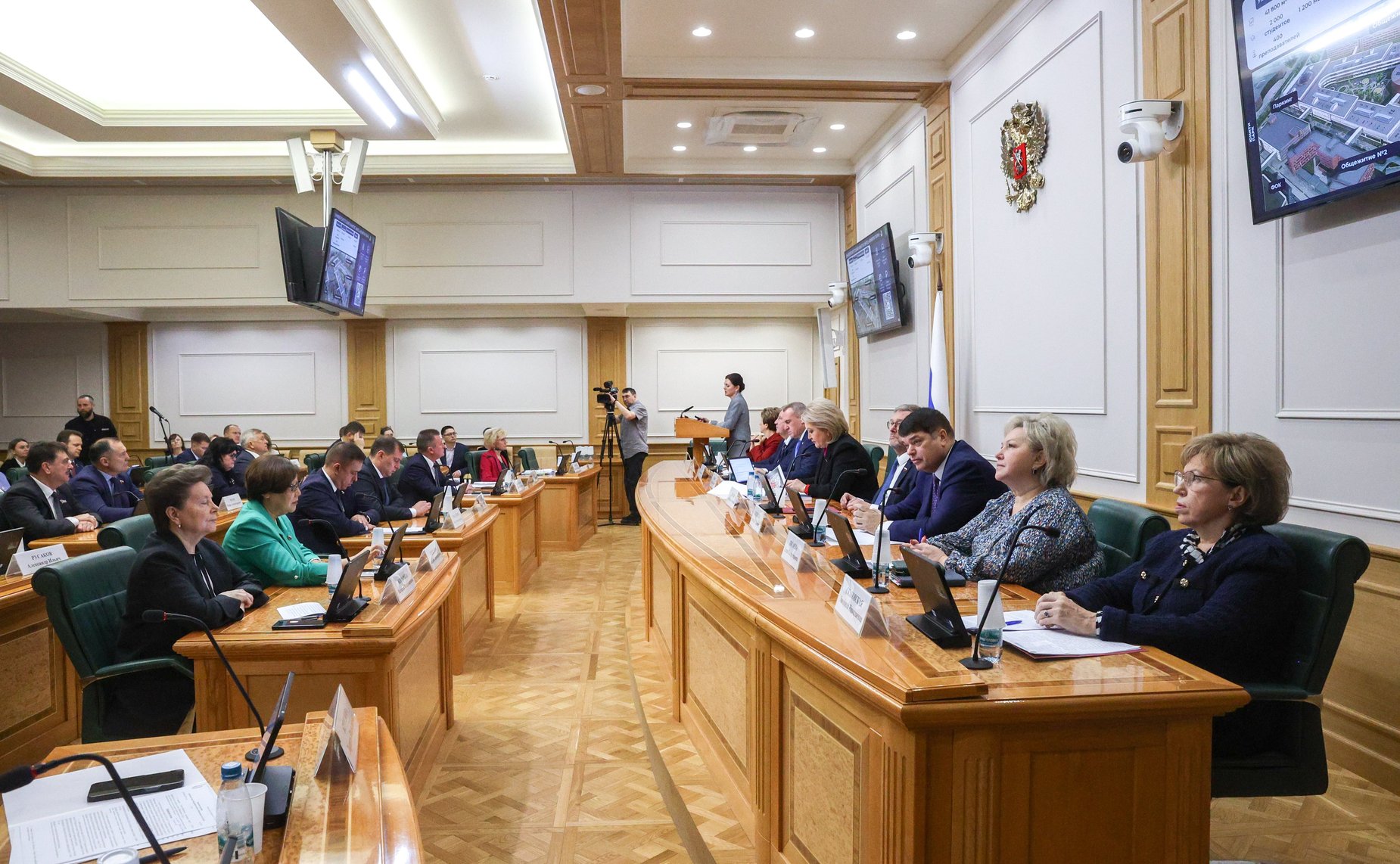 Заседание Комитета Совета Федерации по науке, образованию и культуре «О развитии в ХМАО-Югре инфраструктуры в сферах культуры, образования и науки»