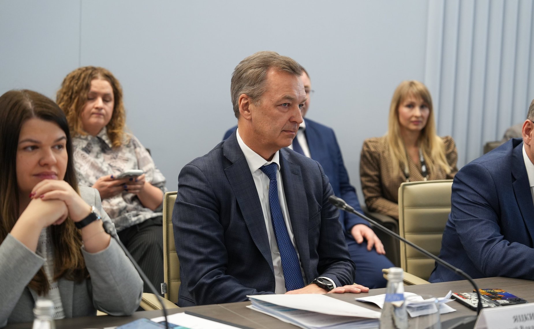 Первый заместитель Председателя Совета Федерации Андрей Яцкин выступил на заседании круглого стола, посвященного реализации проекта по интеграции органической молочной продукции в рацион детей, — «Органика детям»