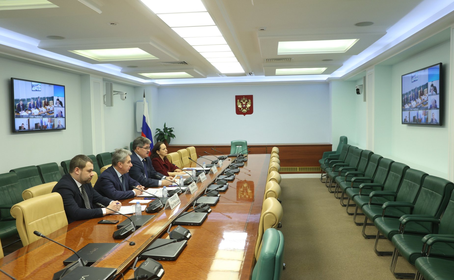 Совещание на тему «Актуальные вопросы развития внутреннего водного транспорта в регионах Дальнего Востока и Арктики»