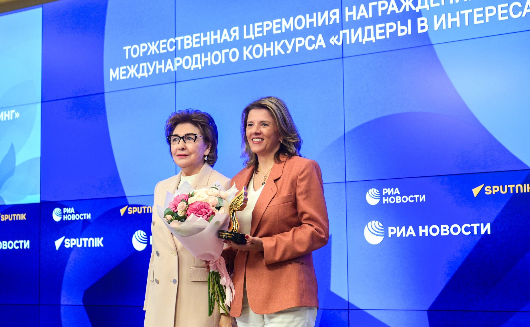 В ММПЦ «Россия сегодня» прошла церемония подведения итогов конкурса «Лидеры в интересах женщин»