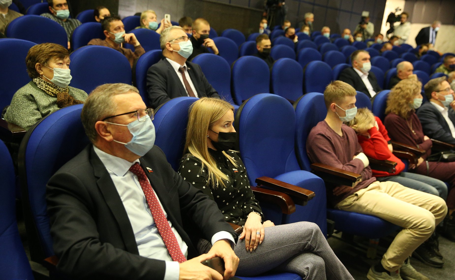 Сенаторы РФ приняли участие в торжественных мероприятиях в Центральном музее Великой Отечественной войны на Поклонной горе, посвященных Дню Неизвестного солдата