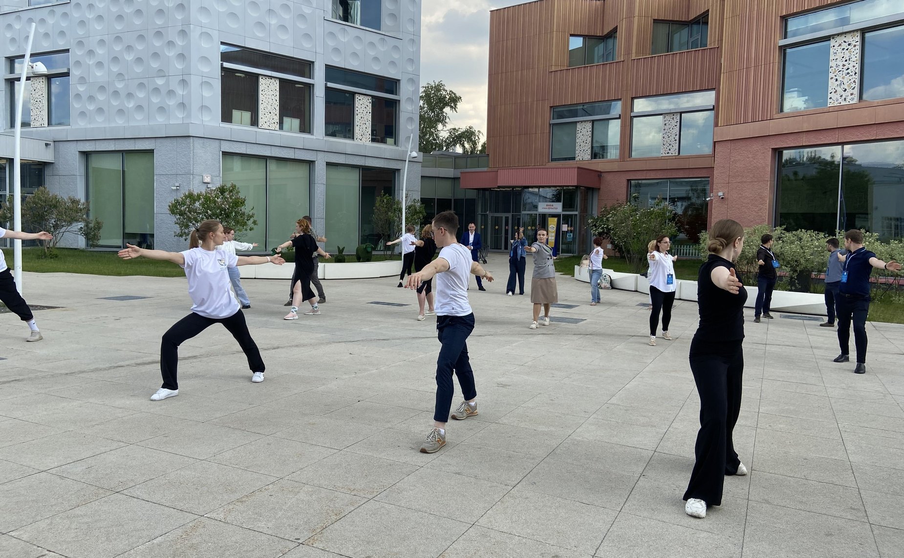 Сенаторы приняли участие в работе X Международного конгресса «Санаторно-курортное лечение» на выставке «Россия» на ВДНХ