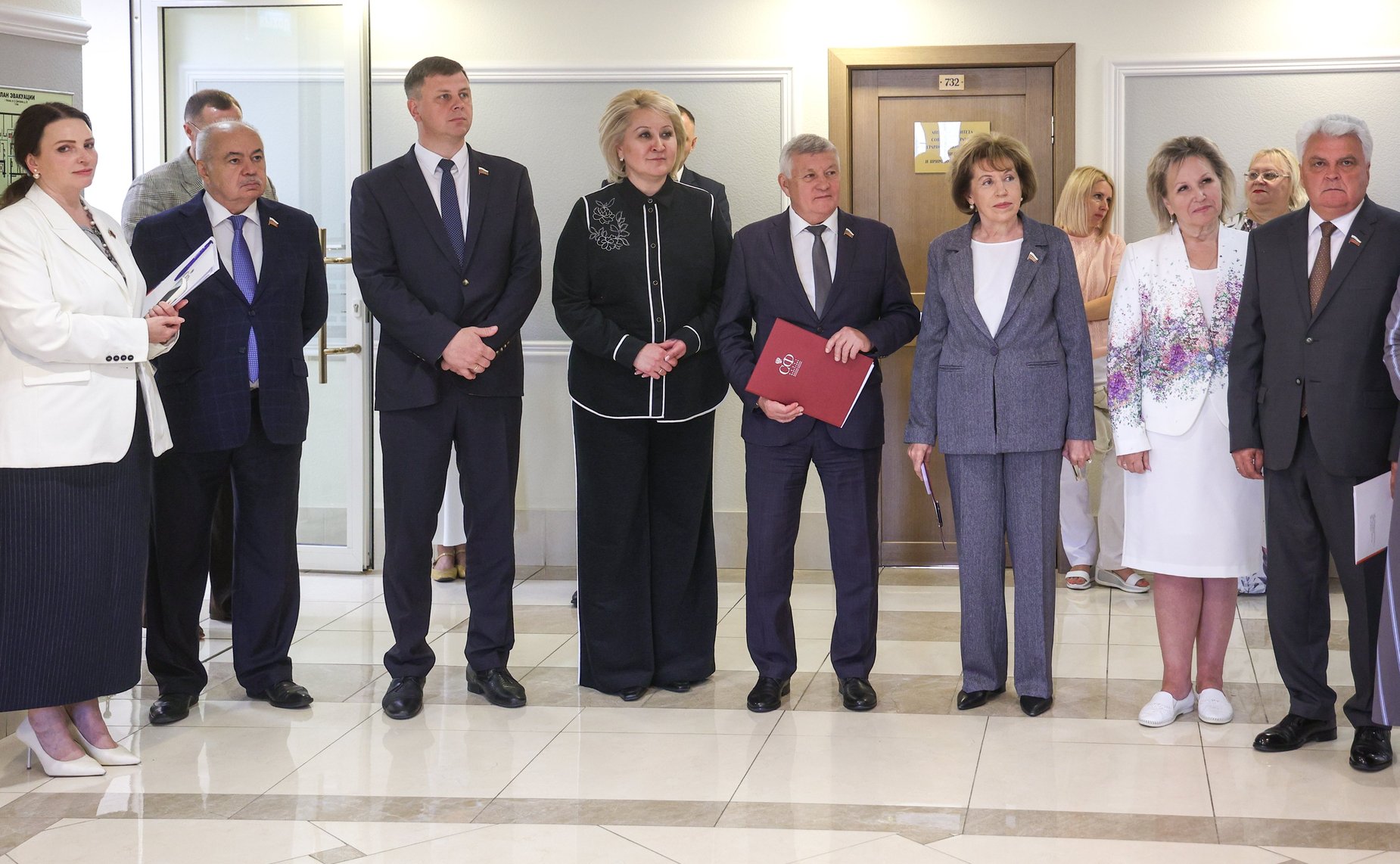 В Совете Федерации открылась экспозиция творческого объединения художников «Наш Крым»