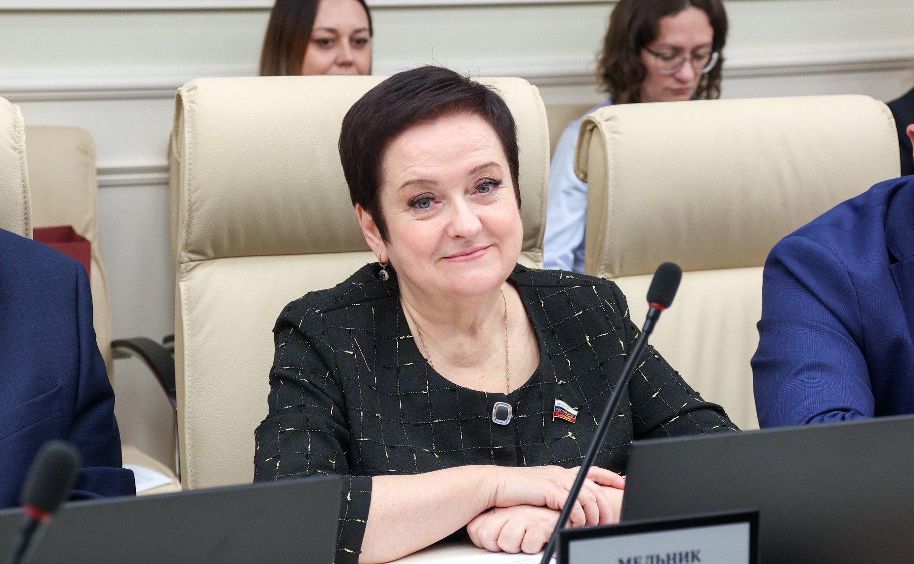 Лариса Мельник