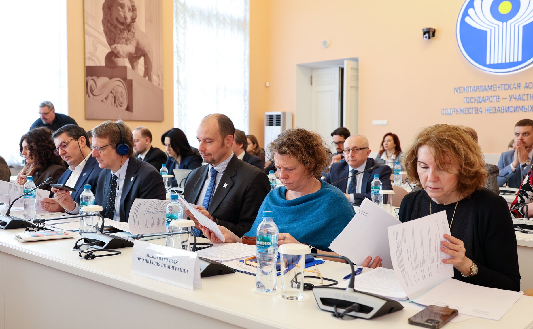 Сенаторы РФ приняли участие в заседании рабочей группы МПА СНГ по подготовке новой редакции Концепции общего миграционного пространства государств — участников СНГ