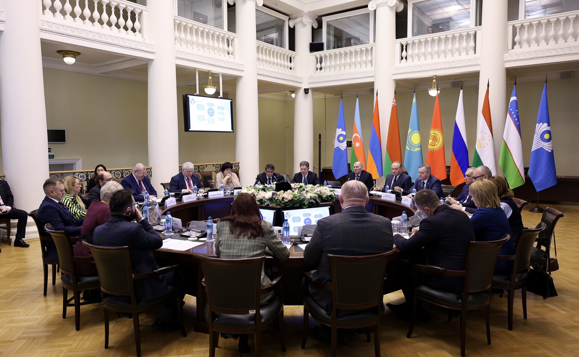 Заместитель председателя Комитета СФ по международным делам Елена Афанасьева приняла участие в международной научно-практической конференции «Формирование доверия к институту выборов и референдума: роль международного наблюдения»