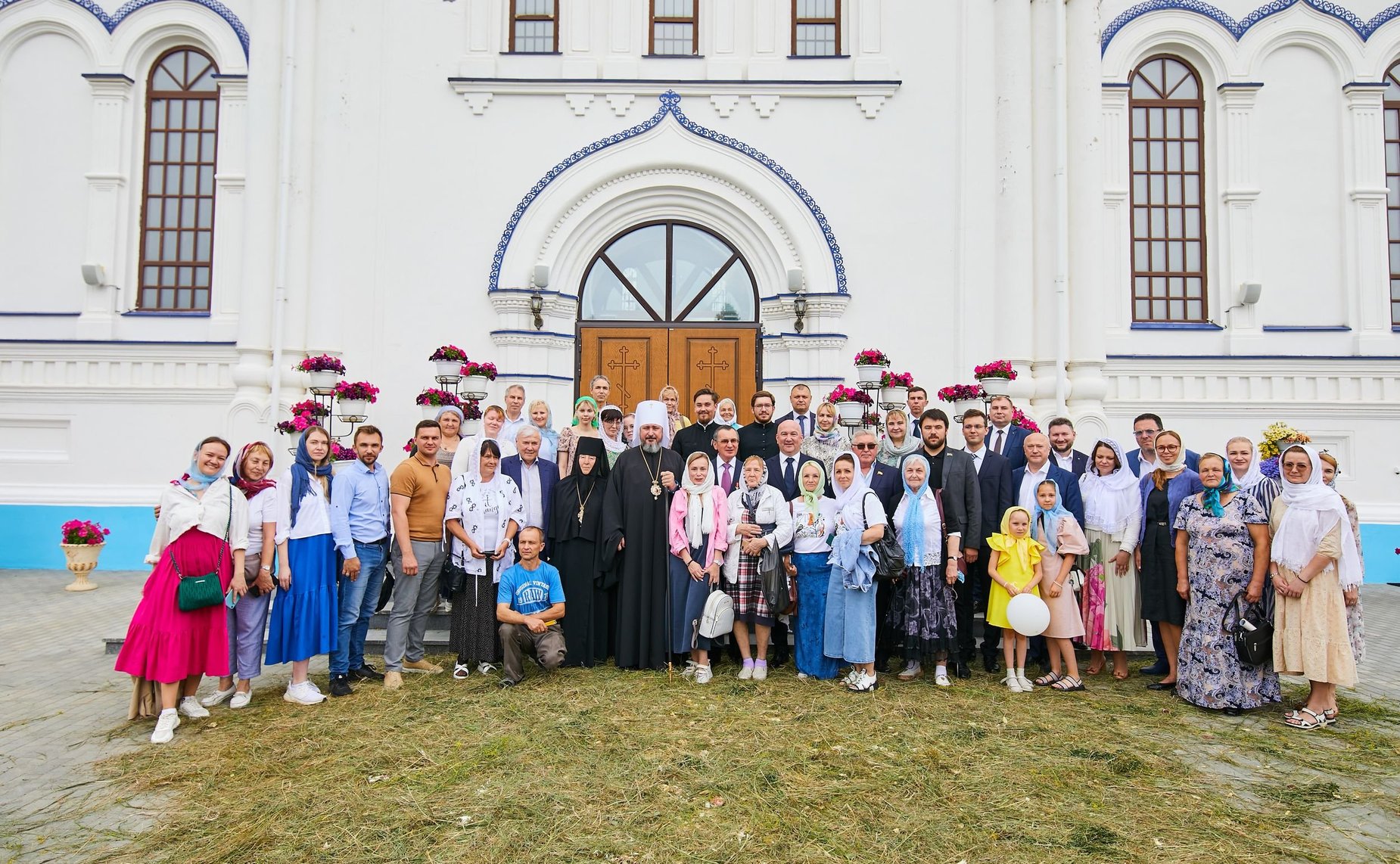 Николай Федоров принял участие в церемонии передачи списка чудотворной иконы Божией Матери «Млекопитательница» Тихвинскому Богородицкому женскому монастырю в Цивильске