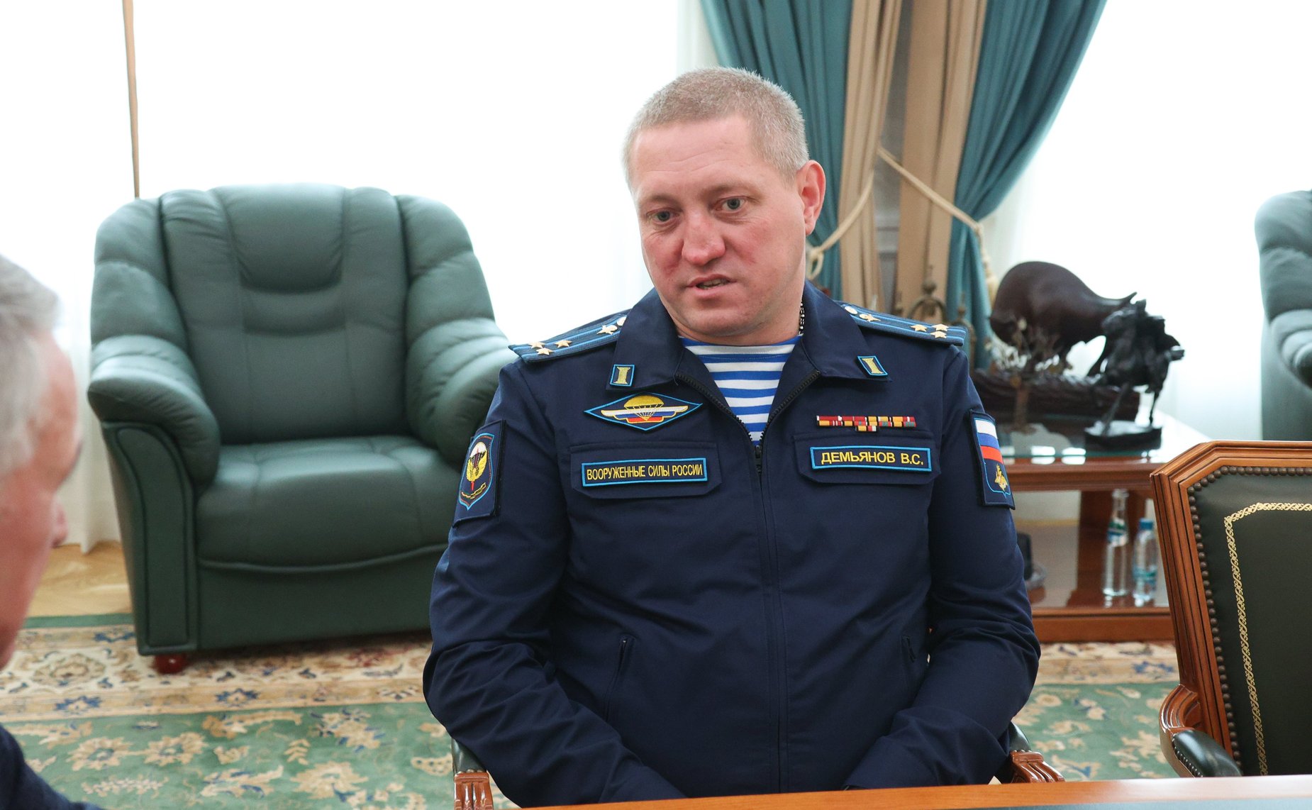 Встреча Юрия Воробьева с ветераном СВО