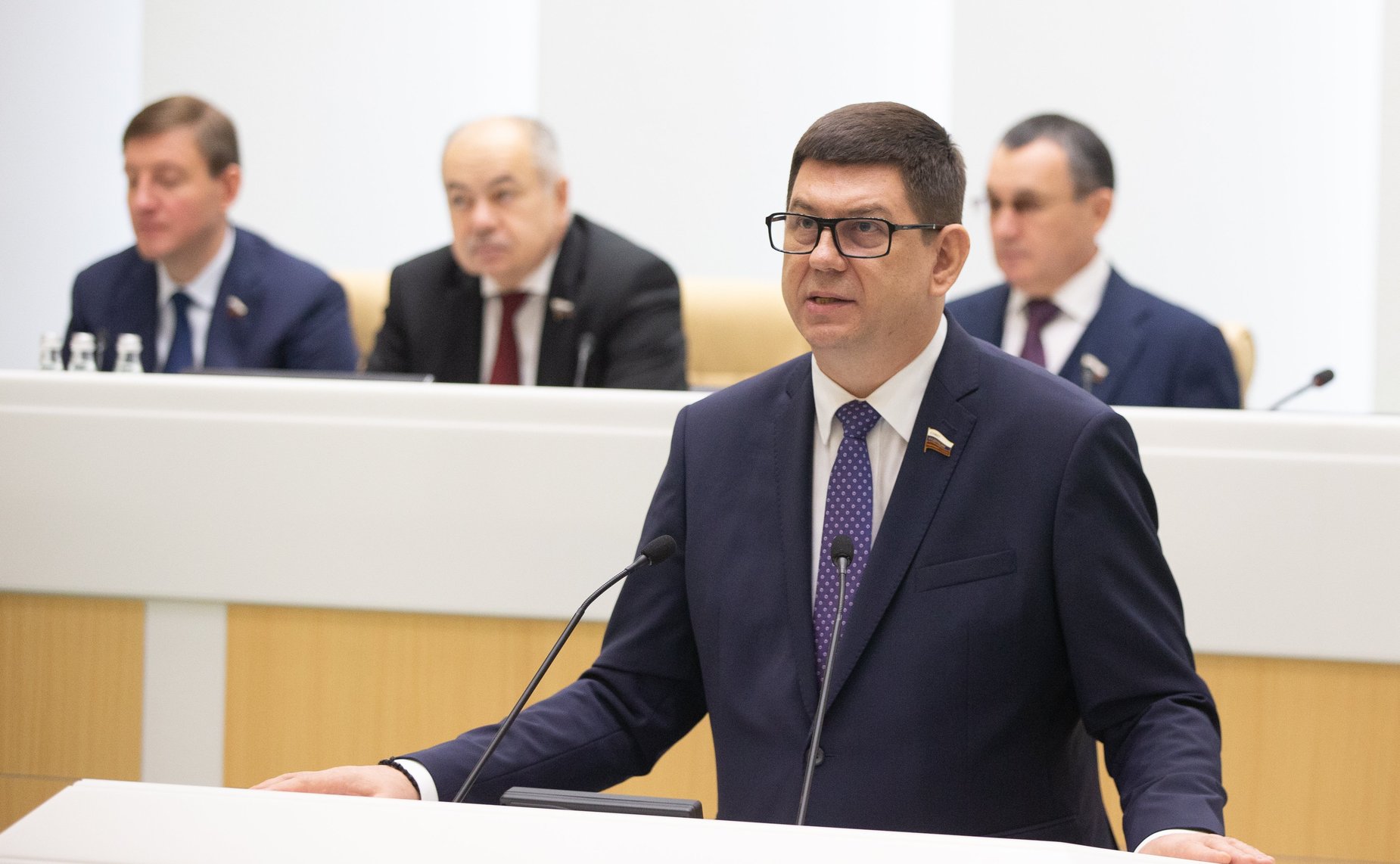 Виктор Смирнов