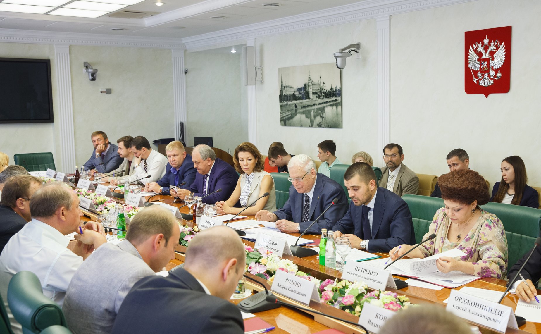 25-07-2014 Cовещание Комитета общественной поддержки жителей Юго-Востока Украины по вопросу оказания помощи беженцам 2