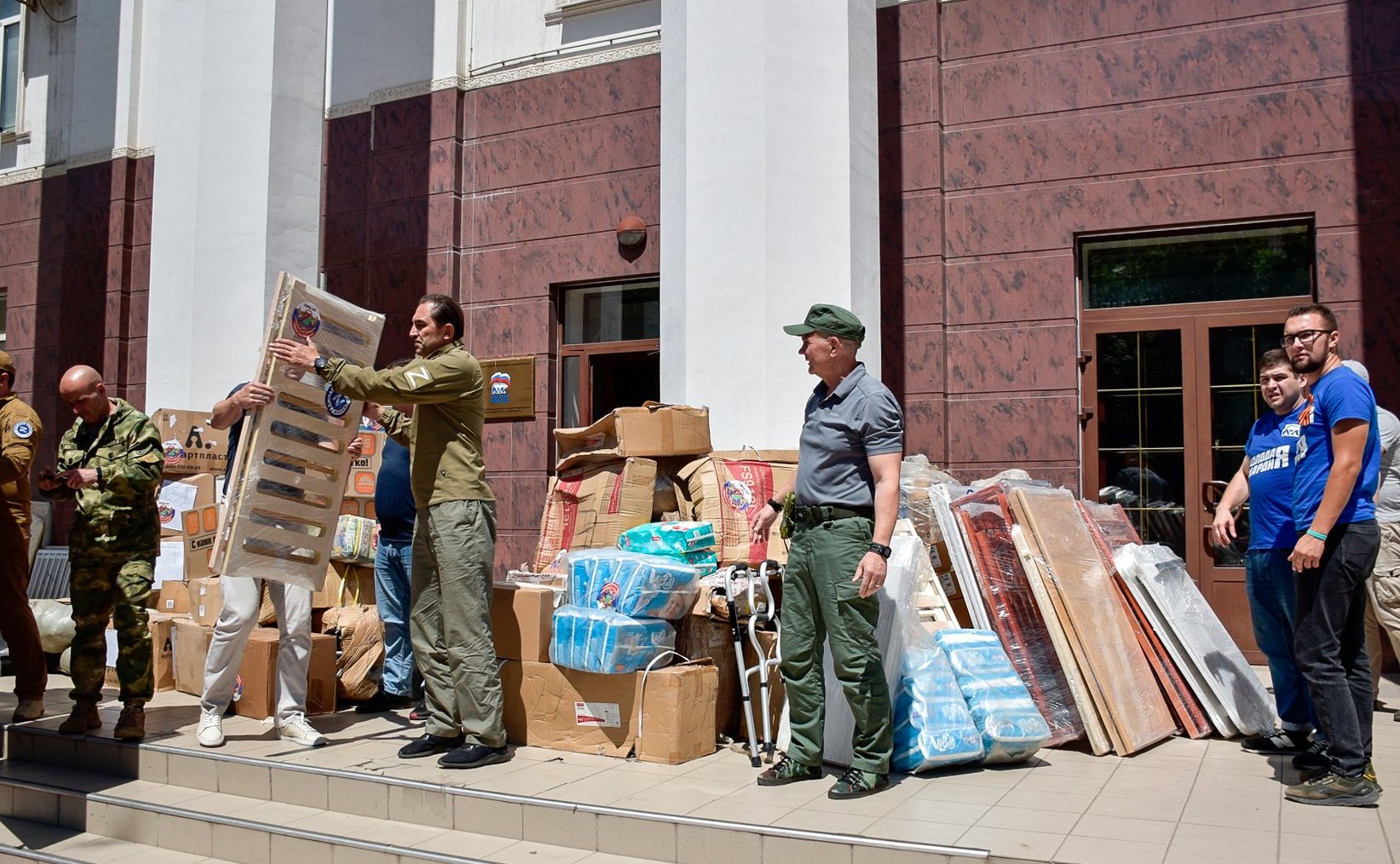 Члены Комитета СФ по социальной политике посетили Луганскую Народную Республику и обсудили вопросы предоставления мер социальной поддержки для жителей ЛНР