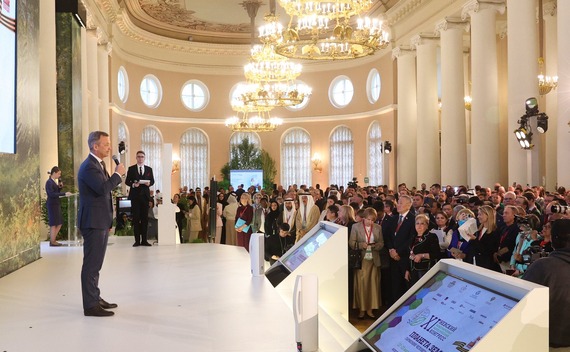 Торжественная церемония открытия XI Невского международного экологического конгресса