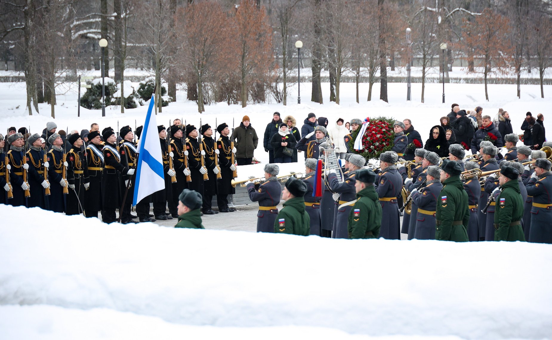 Председатель Совета Федерации Валентина Матвиенко приняла участие в мероприятиях, посвященных 82-й годовщине полного освобождения Ленинграда от фашистской блокады в годы Великой Отечественной войны
