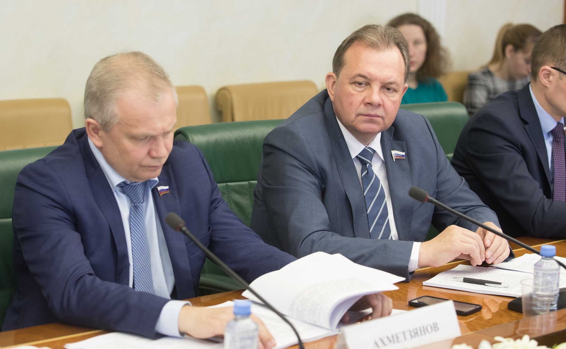 И. Ахметзянов и В. Павленко