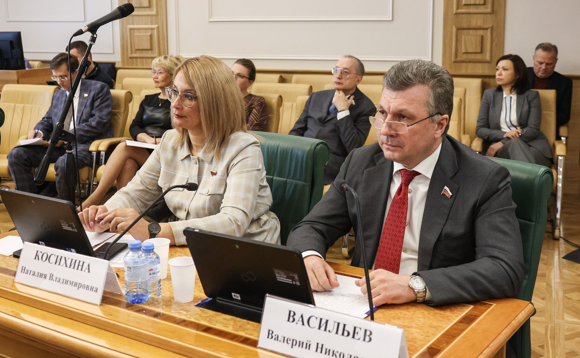 Встреча сенаторов Российской Федерации с генеральным директором — председателем правления ОАО «РЖД» Олегом Белозеровым в формате «Открытого диалога»