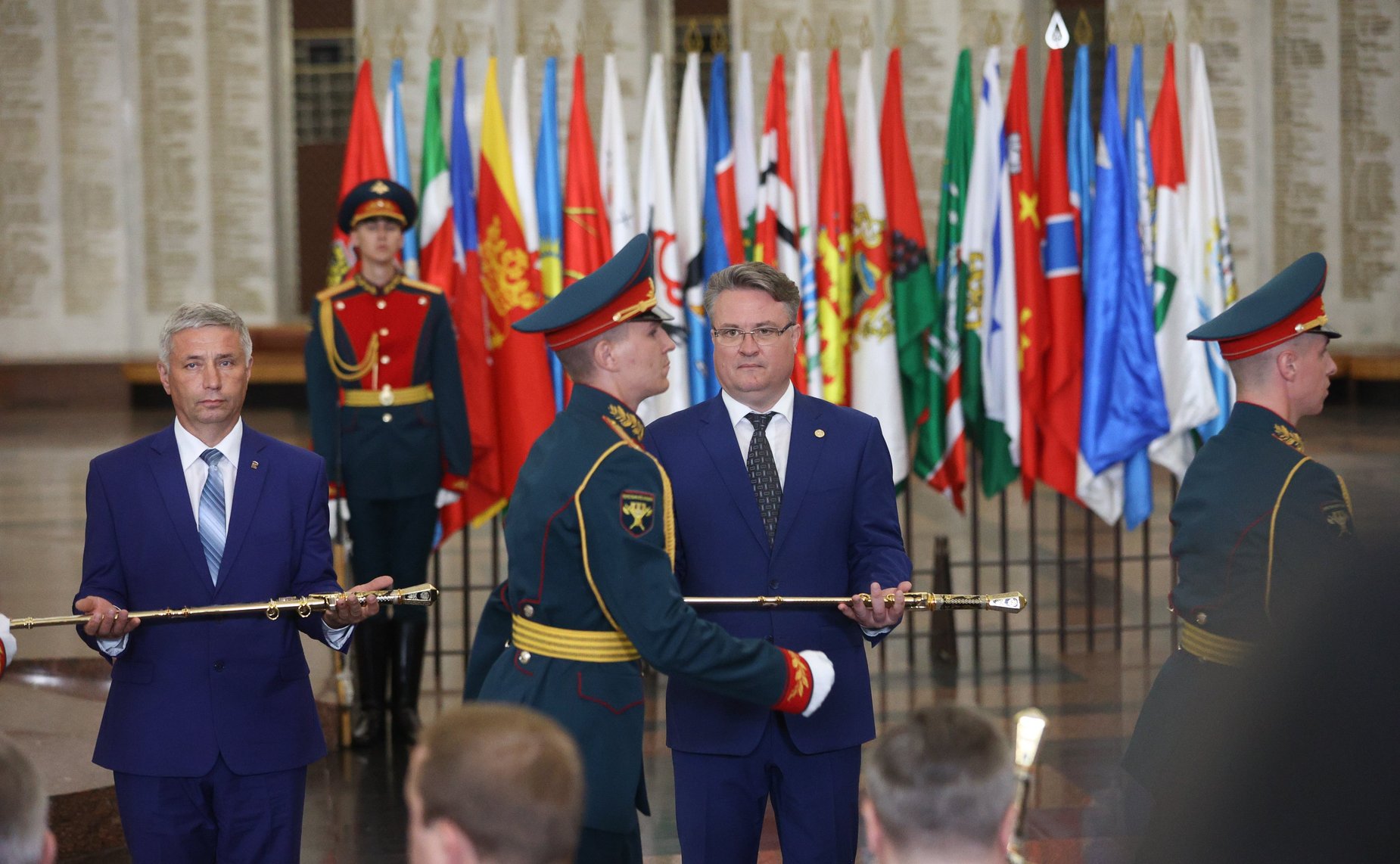 Торжественная церемония передачи «Мечей Победы» Городам воинской славы
