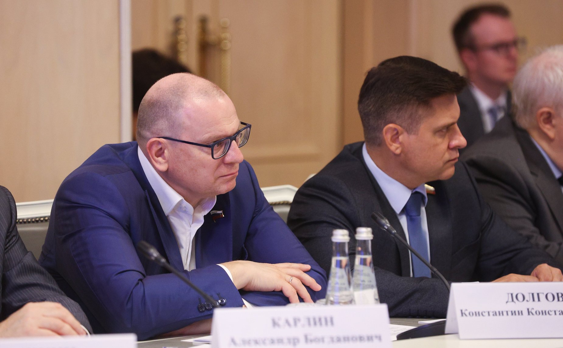 Заседание парламентской комиссии по расследованию обстоятельств, связанных с созданием американскими специалистами биологических лабораторий на территории Украины