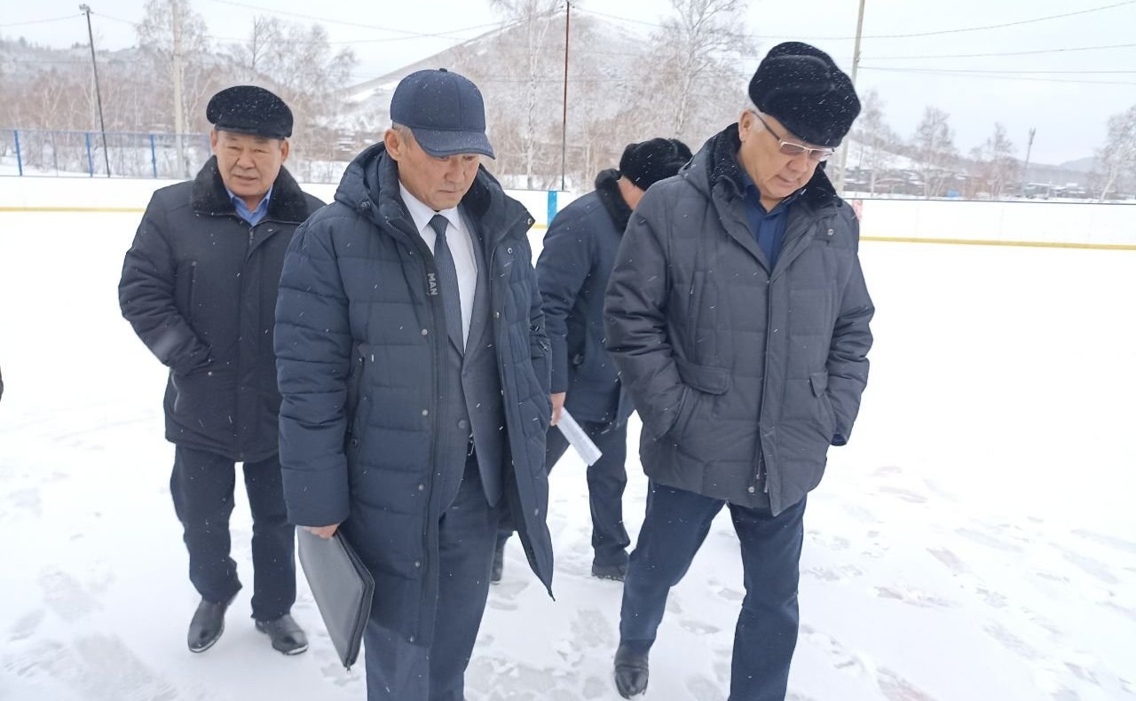 Баир Жамсуев посетил учреждения социальной сферы Агинского района