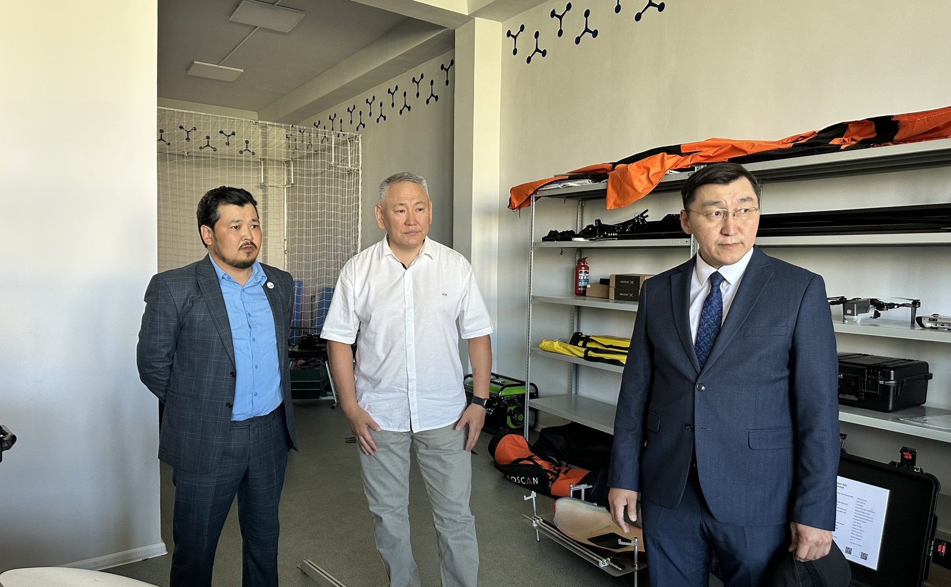 Сахамин Афанасьев оценил работу приемных комиссий в Якутии