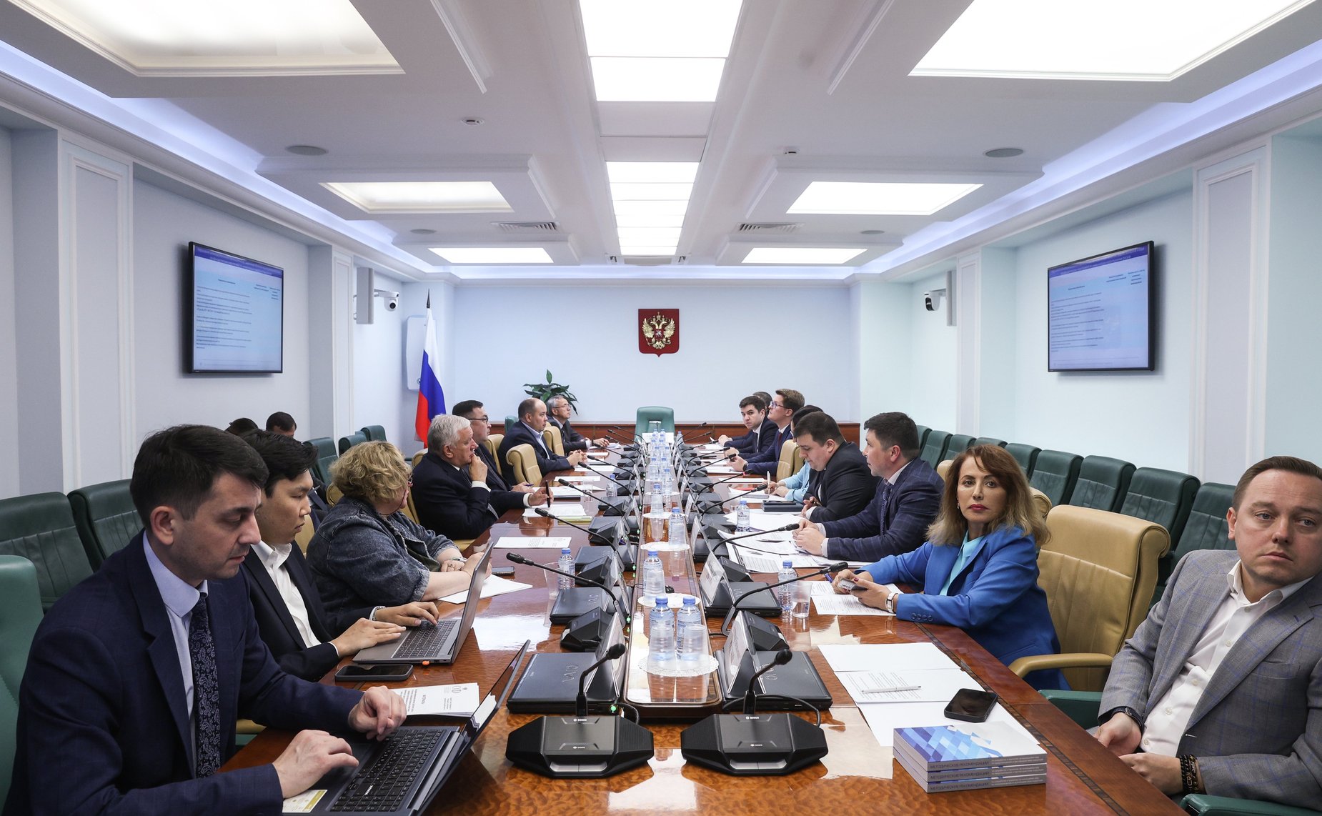 Заседание межведомственной рабочей группы по вопросу совершенствования нормативно-правового регулирования использования ТС и средств цифровизации в целях профилактики и предупреждения коррупционных нарушений