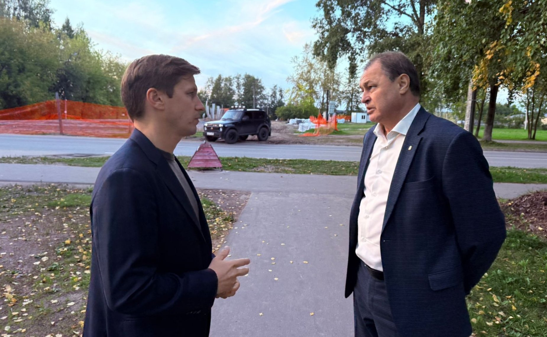 Иван Новиков посетил Коряжму и Каргополь