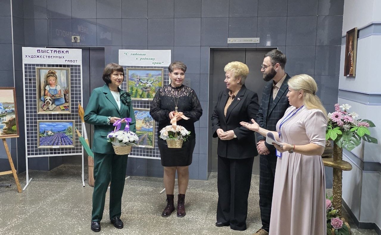 Ольга Бас приняла участие в мероприятии «Синергия секторов: Власть, Бизнес и НКО» в ЛНР