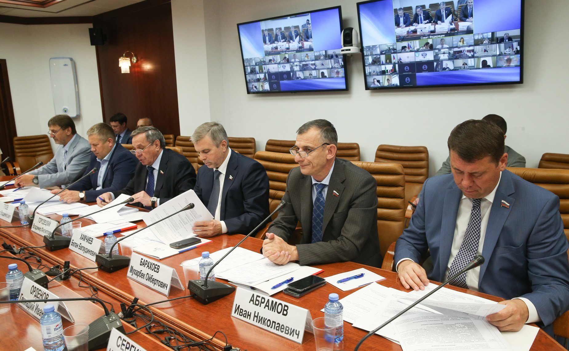 Совещание Комитета СФ по федеративному устройству, региональной политике, МСУ и делам Севера