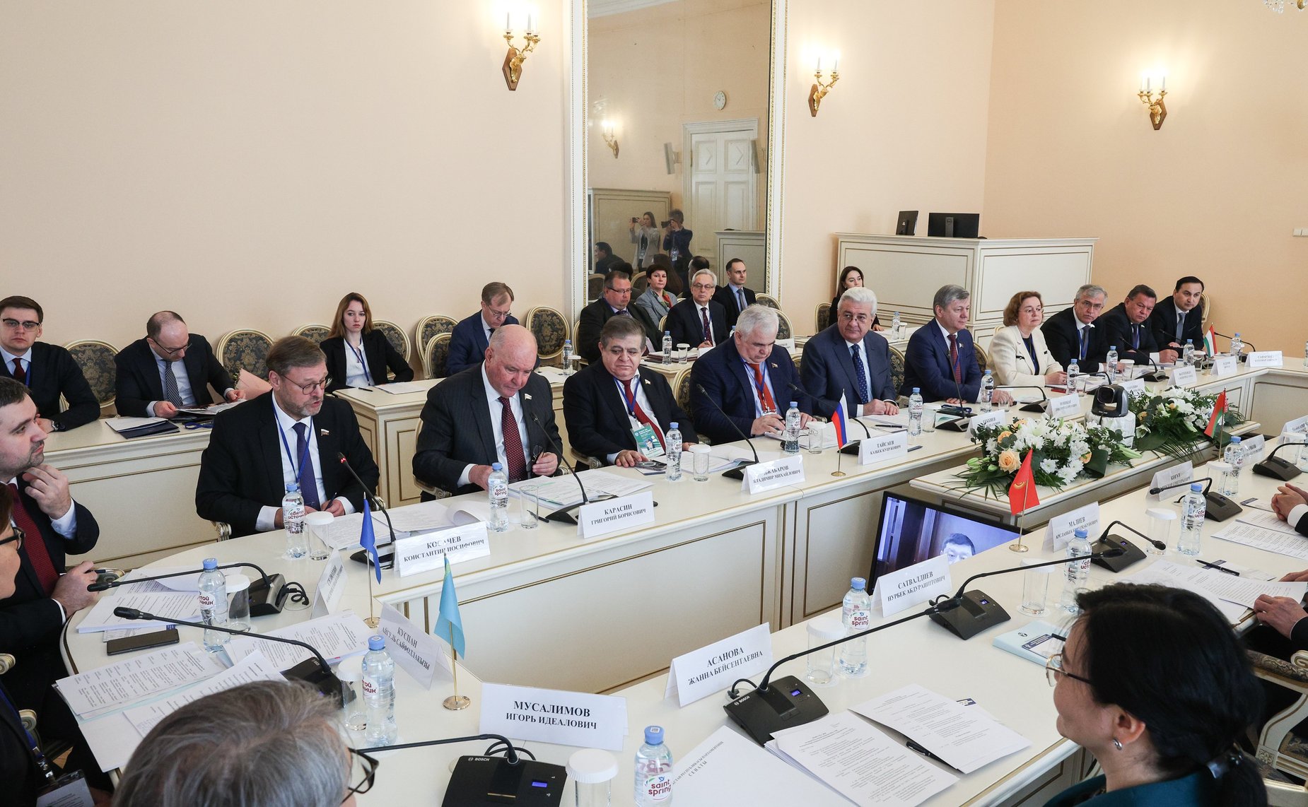 Заседание Постоянной комиссии МПА СНГ по политическим вопросам и международному сотрудничеству