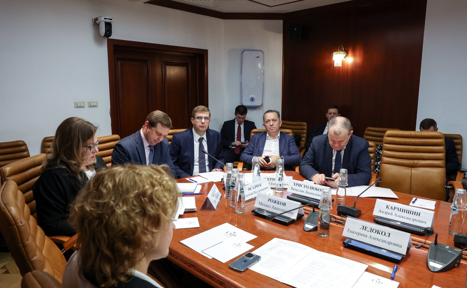 Заседание секции «Цифровая промышленность» Совета по развитию цифровой экономики на тему «Цифровизация промышленности на основе внедрения ИИ-решений и передовых цифровых технологий: эффекты и необходимые меры»