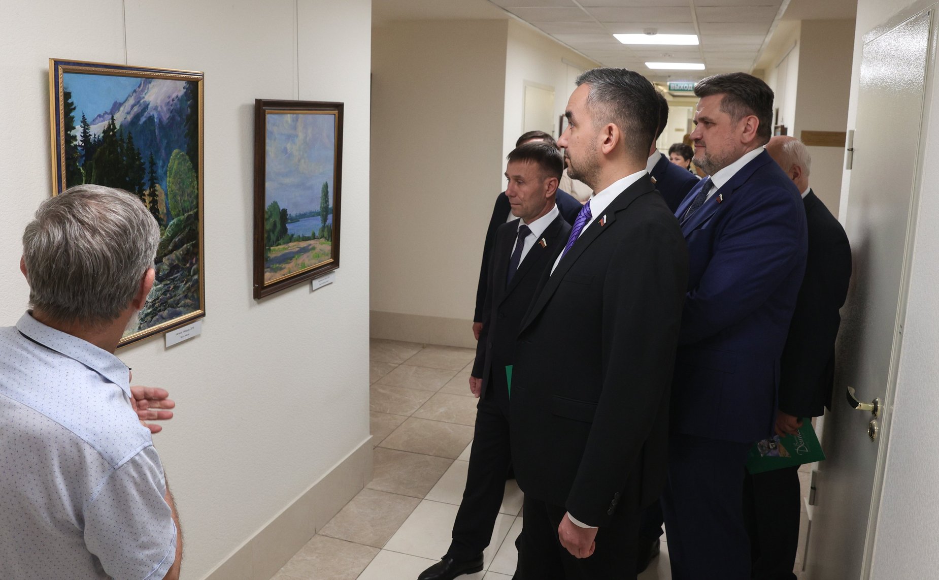 В Совете Федерации состоялось открытие выставки «Россия-Родина моя…»