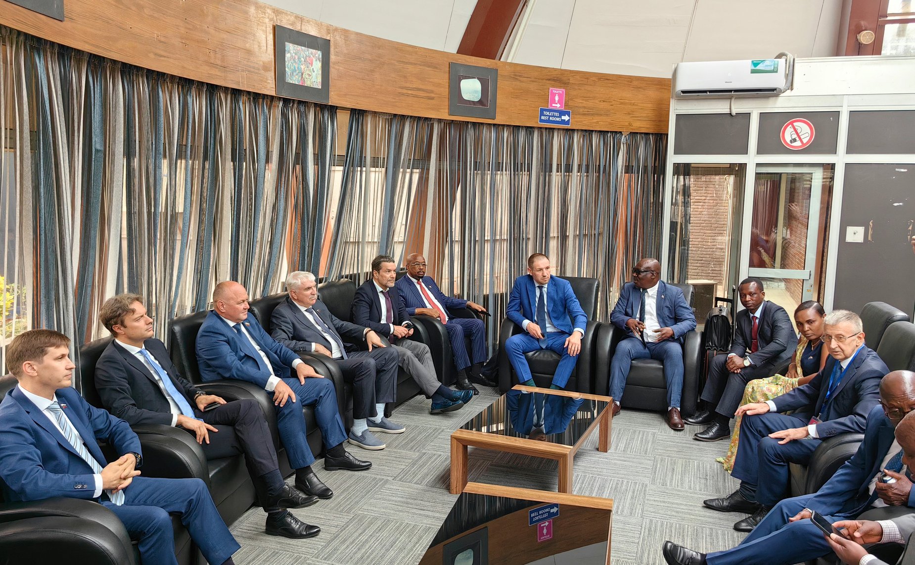 Сенаторы Российской Федерации приняли участие в наблюдении за проведением выборов в Национальную ассамблею Республики Бурунди