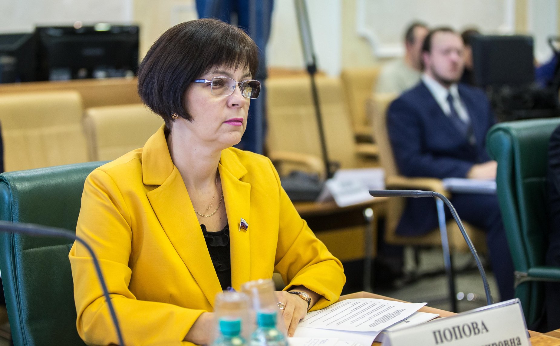 Е. Попова