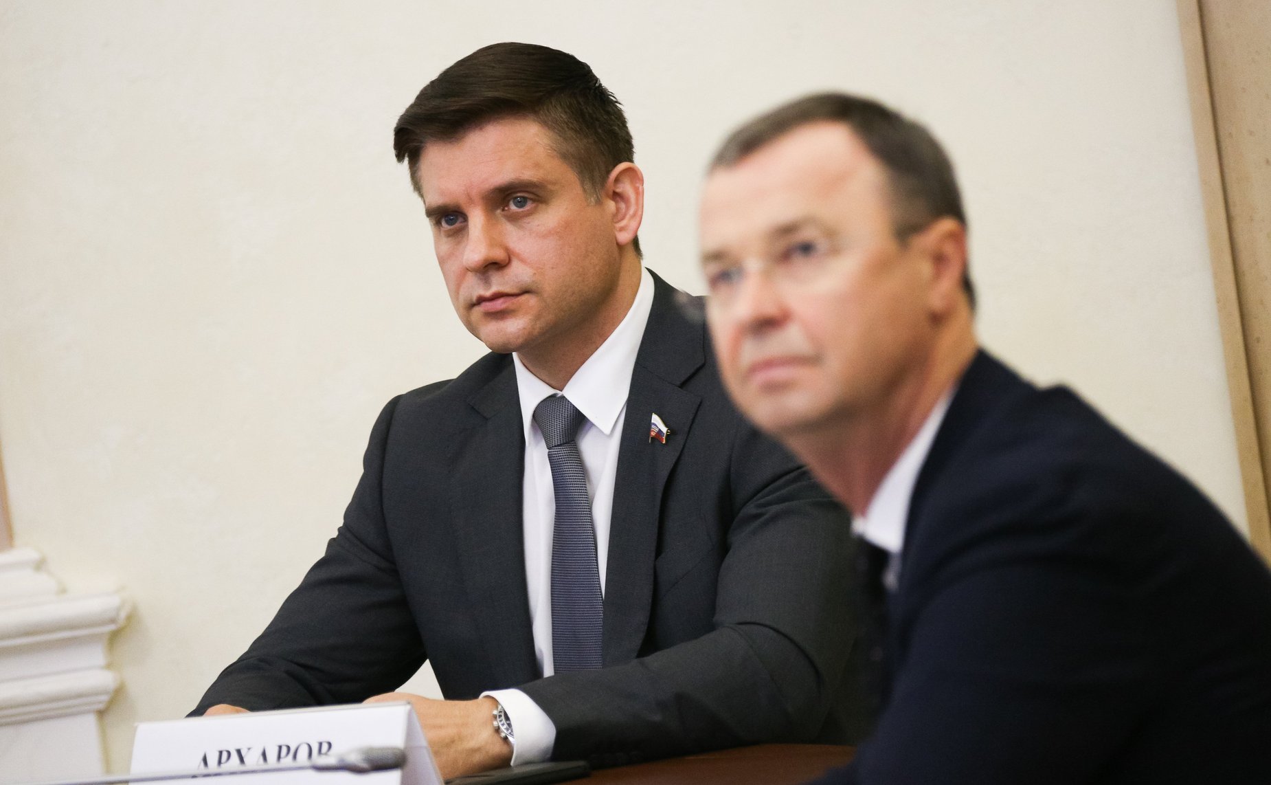 Юрий Архаров