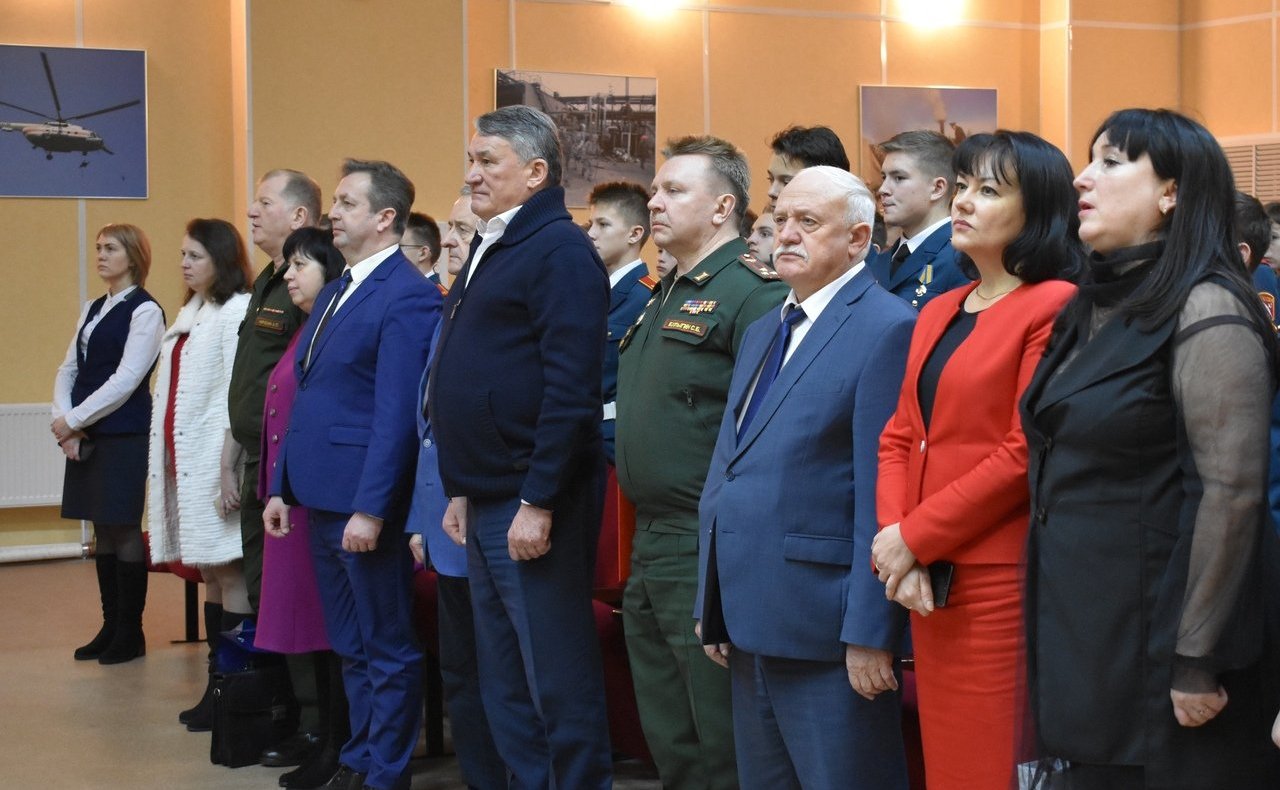 Ю. Воробьев принял участие в мероприятиях, посвященных Дню спасателя и Новому году