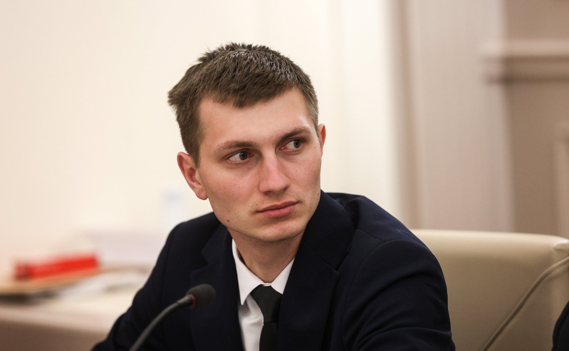 Встреча Александра Варфоломеева с членами молодежного парламента при Тульской областной Думе