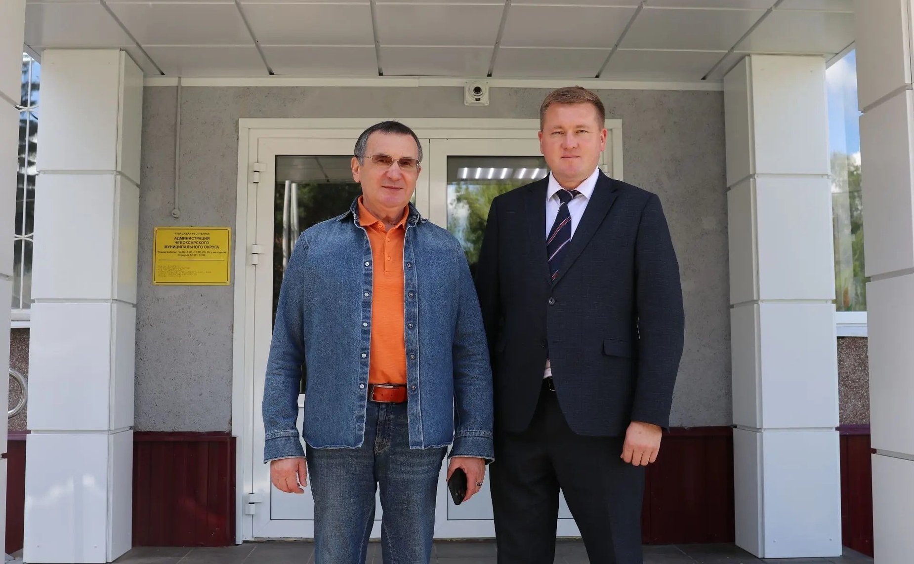 Николай Федоров посетил Чебоксарский муниципальный округ Чувашии и провел рабочую встречу с его главой Владимиром Михайловым