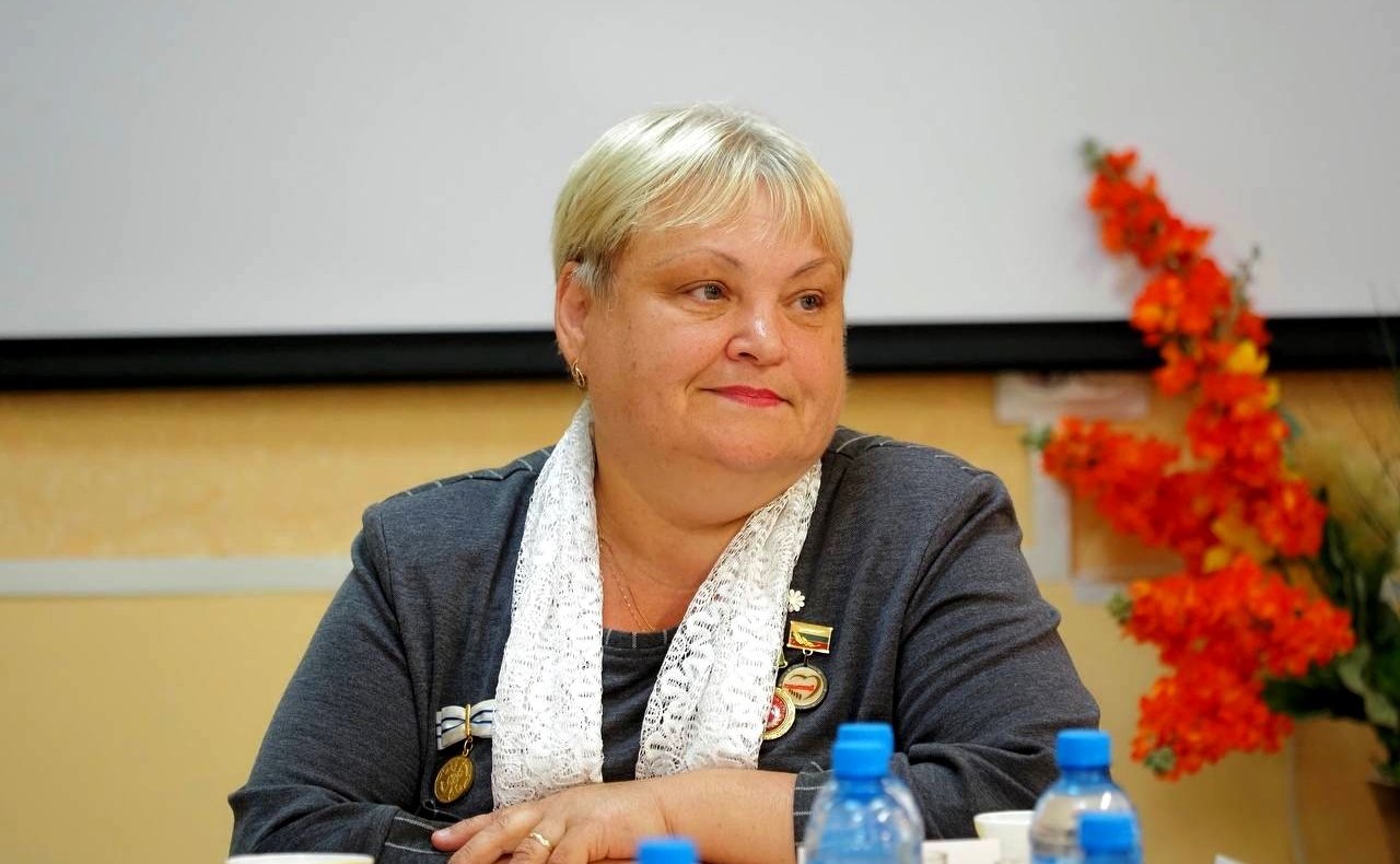 Анатолий Артамонов встретится с воспитанниками приемных многодетных семей и их родителями