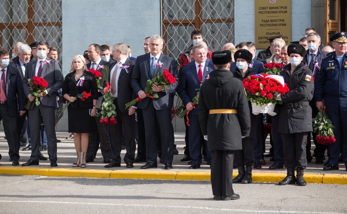 В Республике Крым состоялись торжественные мероприятия, посвященные Дню Общекрымского референдума 2014 года и 7-й годовщине воссоединения Крыма с Россией