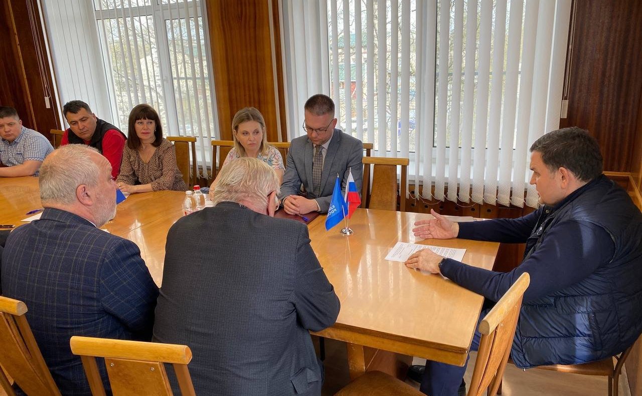 Сергей Перминов провел серию встреч в Подпорожском и Лодейнопольском районах в ходе недели работы в регионе