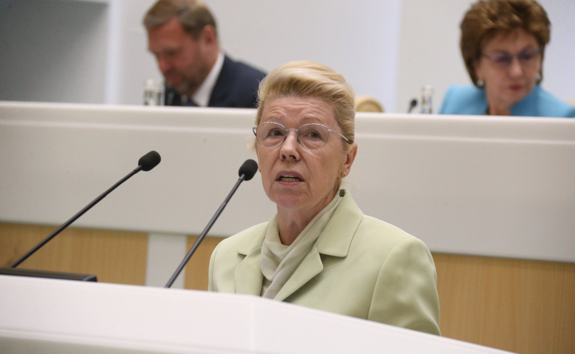 Елена Мизулина