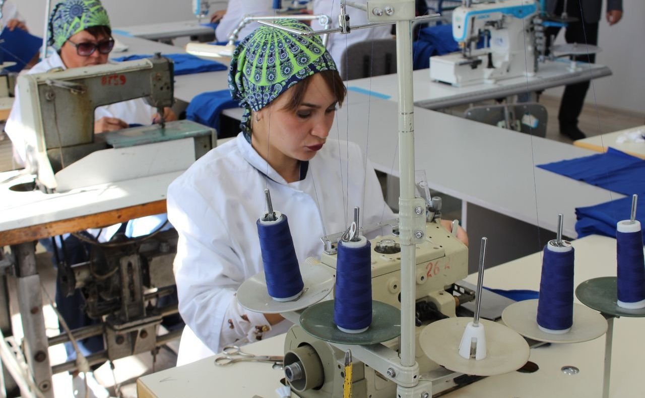 Николай Федоров принял участие в открытии нового швейного предприятия в сельском районе Чувашии