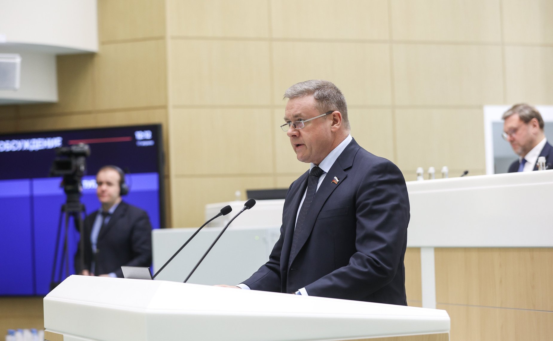 Николай Любимов